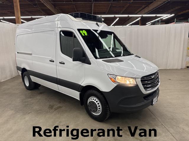 2019 Freightliner Sprinter 2500 High Roof V6