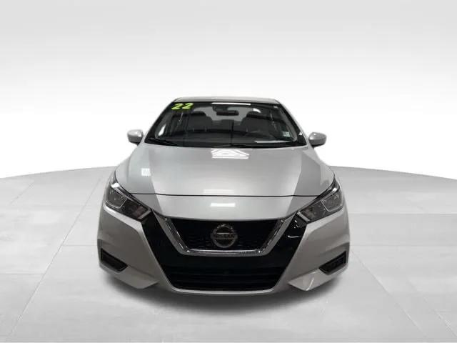 2022 Nissan Versa 1.6 SV Xtronic CVT 2022 Nissan Versa 1.6 SV Xtronic CVT