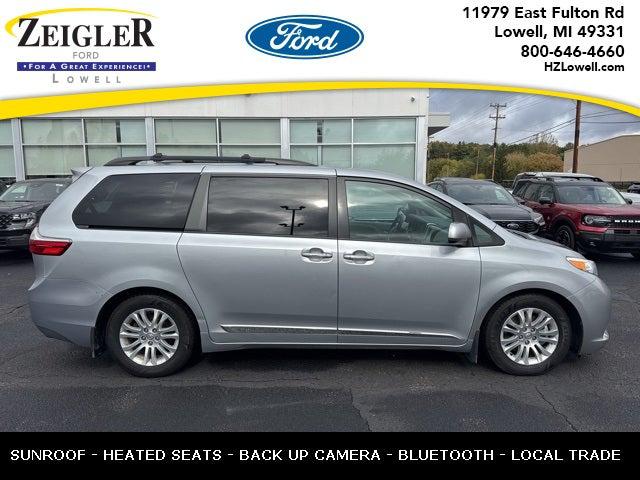 2016 Toyota Sienna XLE 8 Passenger 2016 Toyota Sienna XLE 8 Passenger