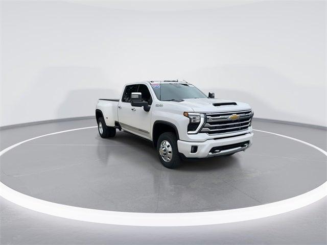 2024 Chevrolet Silverado 3500HD 4WD Crew Cab Long Bed High Country 2024 Chevrolet Silverado 3500HD 4WD Crew Cab Long Bed High Country