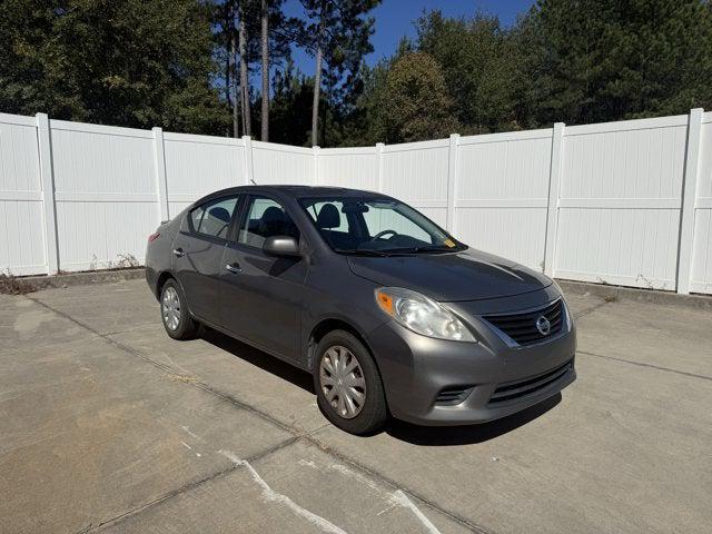 2013 Nissan Versa 1.6 SV 2013 Nissan Versa 1.6 SV