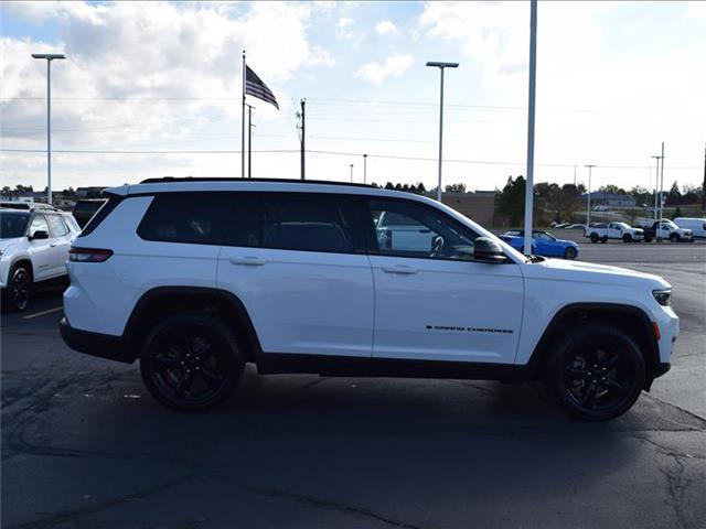 2023 Jeep Grand Cherokee L Altitude 4x4