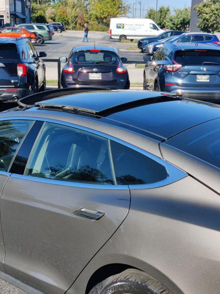 2015 Tesla Model S 85D