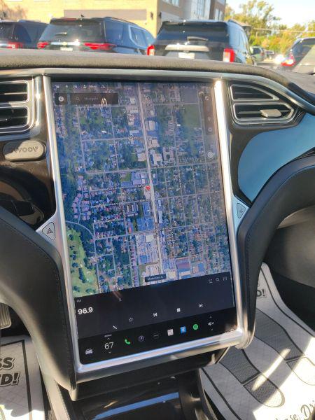 2015 Tesla Model S 85D