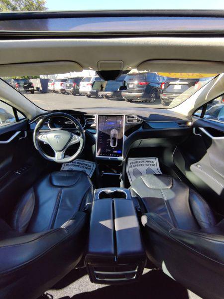 2015 Tesla Model S 85D