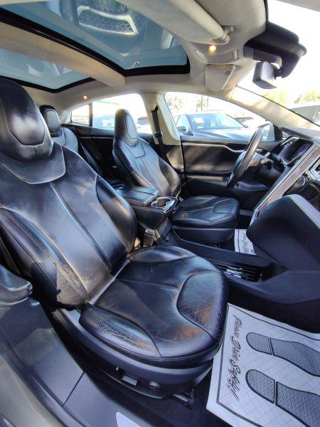2015 Tesla Model S 85D