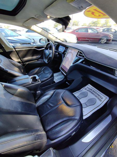 2015 Tesla Model S 85D