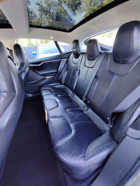 2015 Tesla Model S 85D