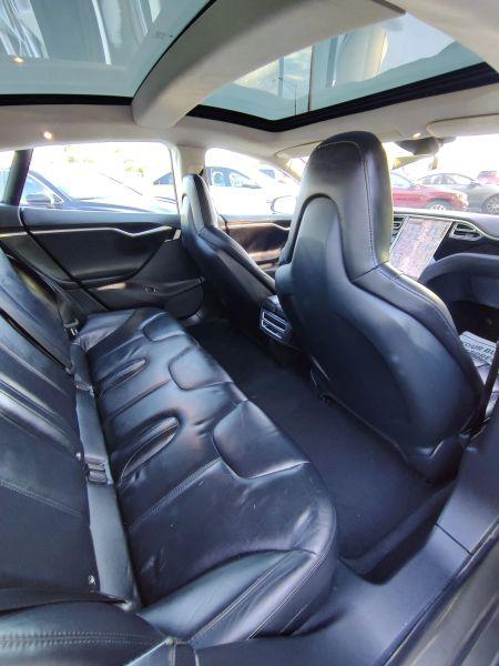 2015 Tesla Model S 85D