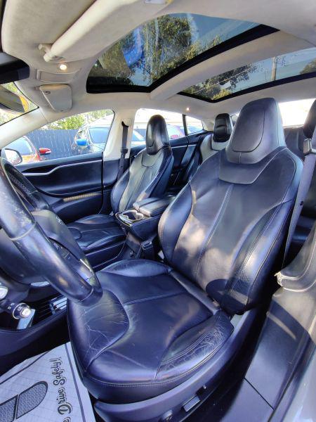 2015 Tesla Model S 85D