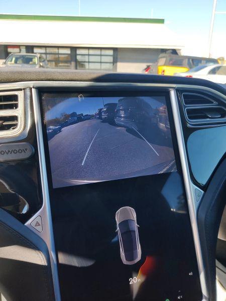 2015 Tesla Model S 85D