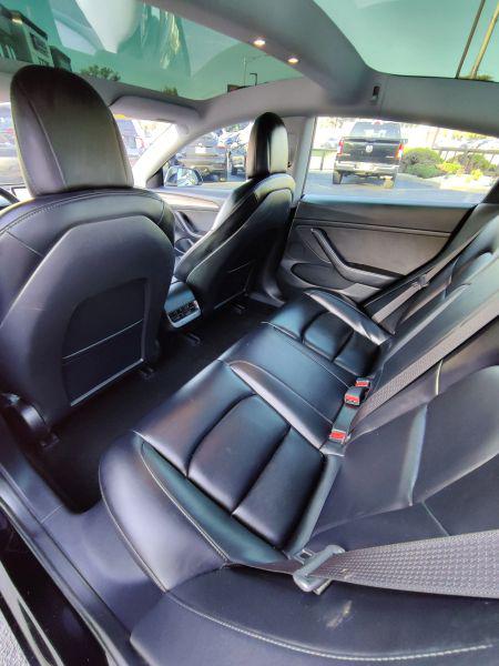 2022 Tesla Model 3 Rear-Wheel Drive