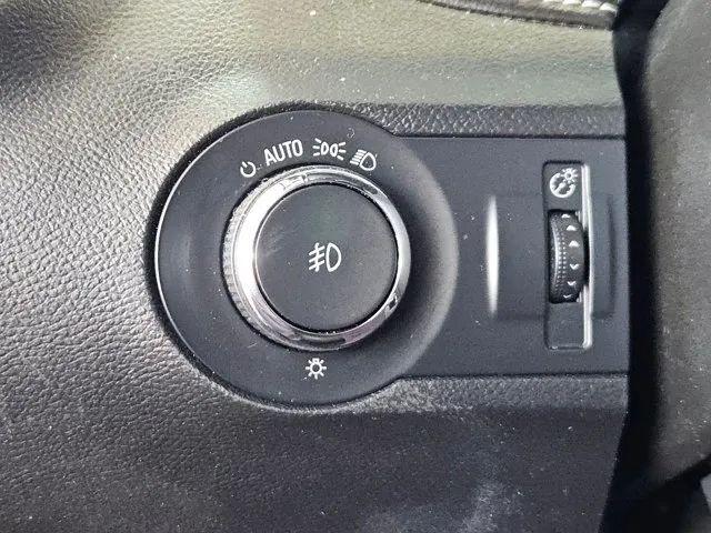 2015 Chevrolet Camaro 1LT