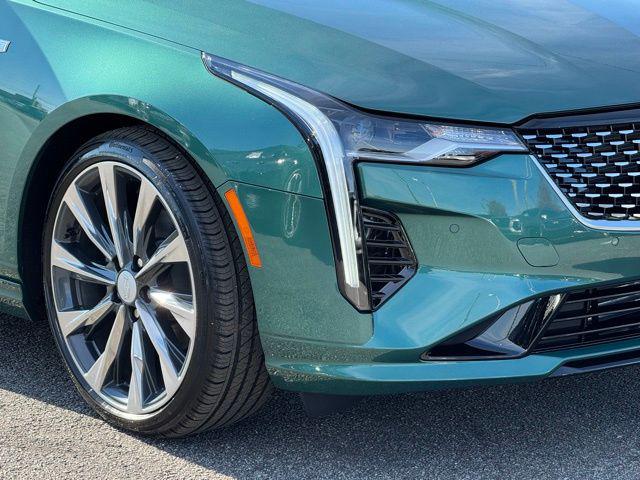 2026 Cadillac CT4 Premium Luxury RWD