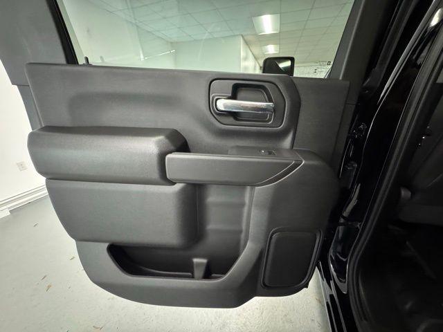 2026 GMC Sierra 3500HD Crew Cab, Long Bed, Pro Dual Rear Wheel, 4WD