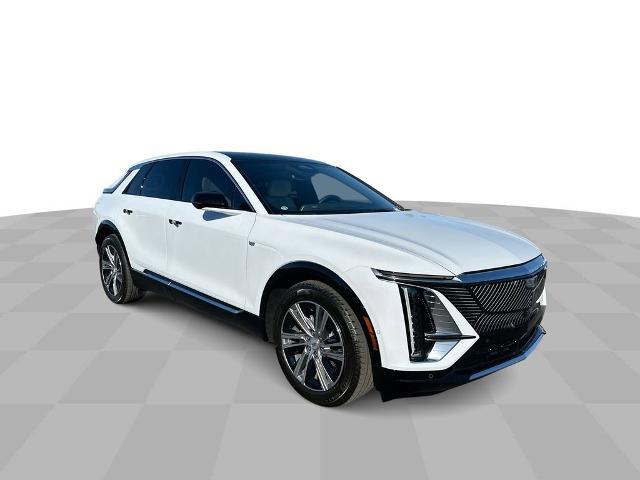 2026 Cadillac iQ Luxury AWD