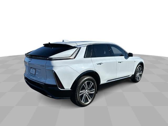 2026 Cadillac iQ Luxury AWD