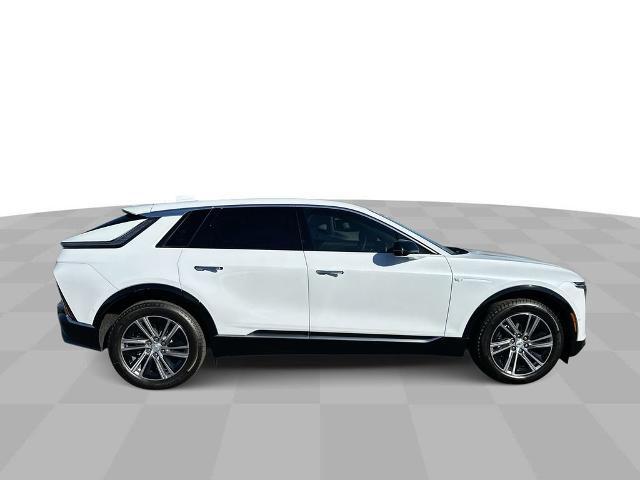 2026 Cadillac iQ Luxury AWD