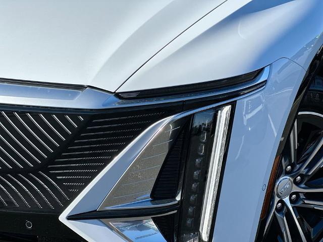 2026 Cadillac iQ Luxury AWD