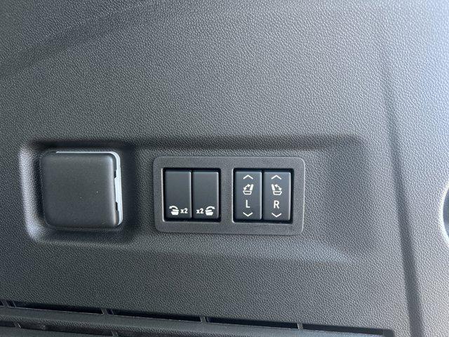 2026 GMC Yukon XL 4WD Denali