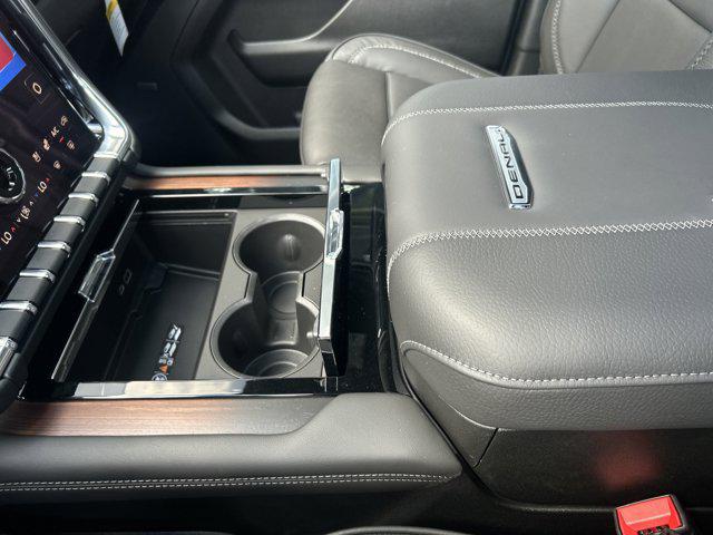 2026 GMC Yukon XL 4WD Denali