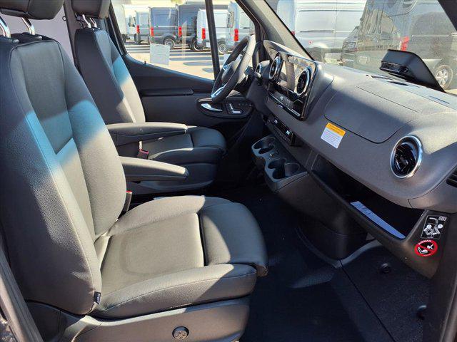 2026 Mercedes-Benz Sprinter Cargo Van 2500 Standard Roof I4 Diesel HO 144" AWD