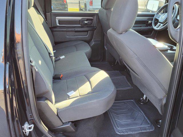 2024 Ram 1500 Classic Warlock Crew Cab 4x2 5'7" Box