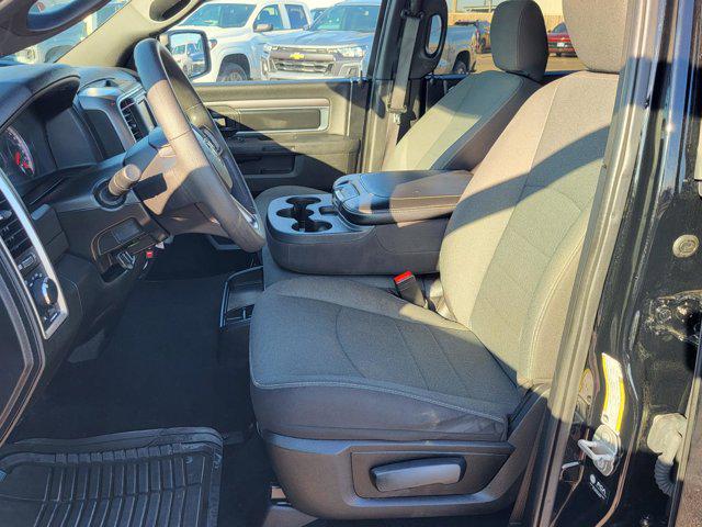 2024 Ram 1500 Classic Warlock Crew Cab 4x2 5'7" Box