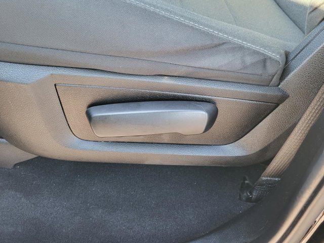 2024 Ram 1500 Classic Warlock Crew Cab 4x2 5'7" Box