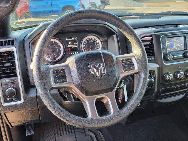 2024 Ram 1500 Classic Warlock Crew Cab 4x2 5'7" Box