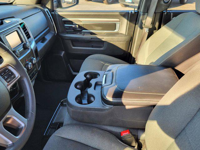 2024 Ram 1500 Classic Warlock Crew Cab 4x2 5'7" Box