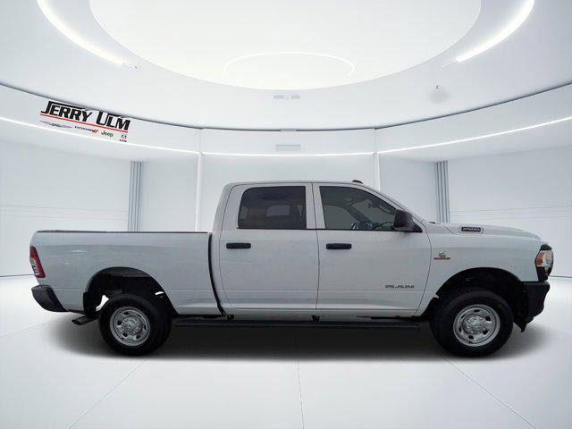 2022 RAM 2500 Tradesman Crew Cab 4x4 64 Box