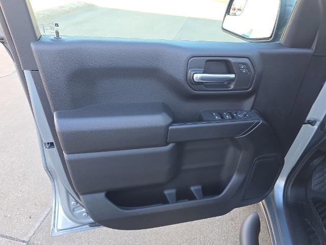 2026 Chevrolet Silverado 1500 4WD Crew Cab Short Bed Custom