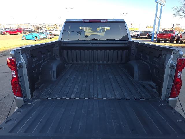 2026 Chevrolet Silverado 1500 4WD Crew Cab Short Bed Custom