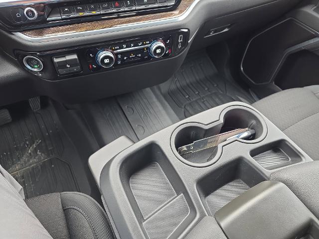 2026 GMC Sierra 1500 Crew Cab, Short Bed, SLE, 4WD