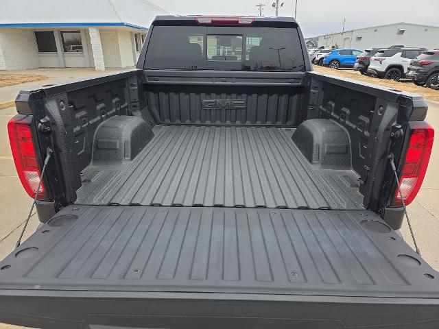 2026 GMC Sierra 1500 Crew Cab, Short Bed, SLE, 4WD