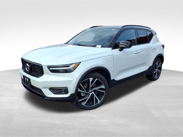 2019 Volvo XC40 T4 R-Design 2019 Volvo XC40 T4 R-Design