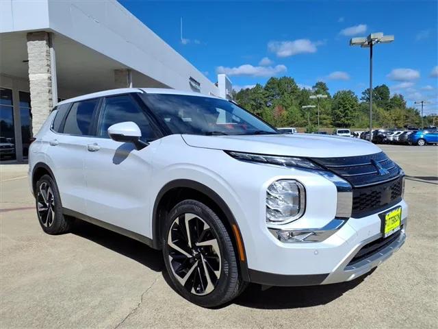 2024 Mitsubishi Outlander SE 2.5 2WD 2024 Mitsubishi Outlander SE 2.5 2WD