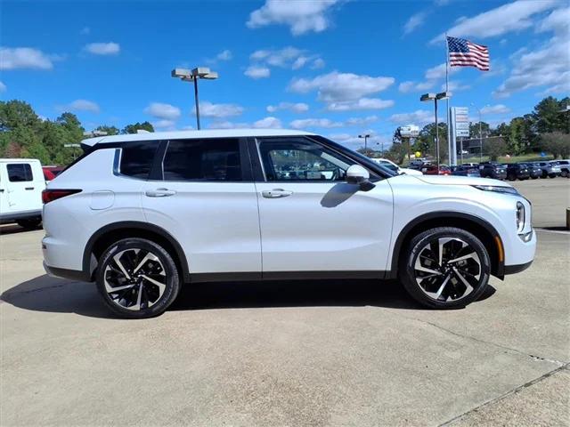 2024 Mitsubishi Outlander SE 2.5 2WD 2024 Mitsubishi Outlander SE 2.5 2WD