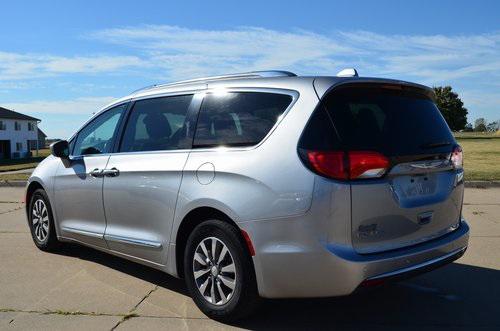 2020 Chrysler Pacifica Touring L Plus