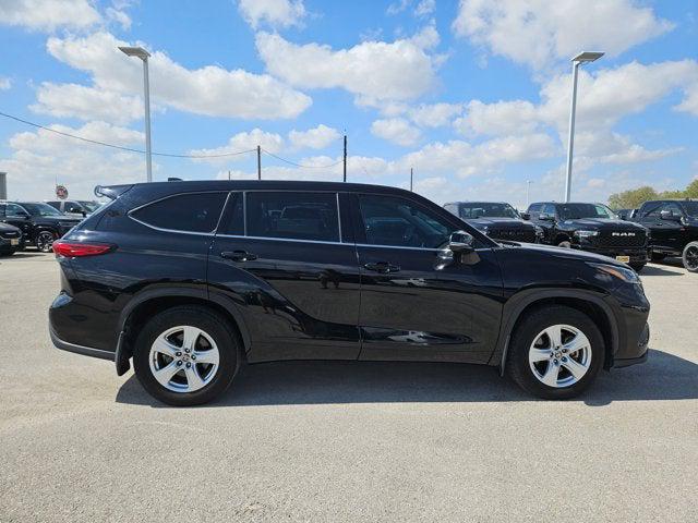 2022 Toyota Highlander L 2022 Toyota Highlander L