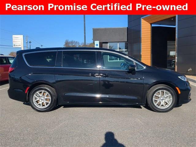 2025 Chrysler Pacifica Select 2025 Chrysler Pacifica Select