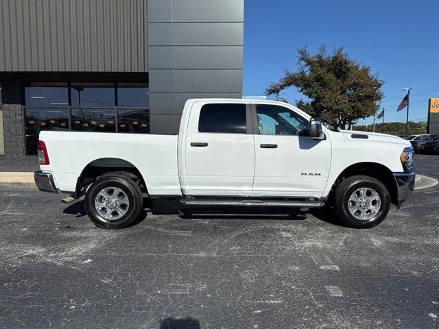 2024 RAM 2500 Big Horn Crew Cab 4x4 64 Box 2024 RAM 2500 Big Horn Crew Cab 4x4 64 Box