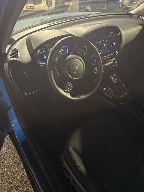 2023 Kia Soul EX