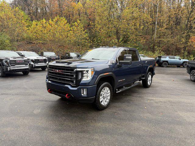 2022 GMC Sierra 2500HD 4WD Crew Cab Standard Bed AT4
