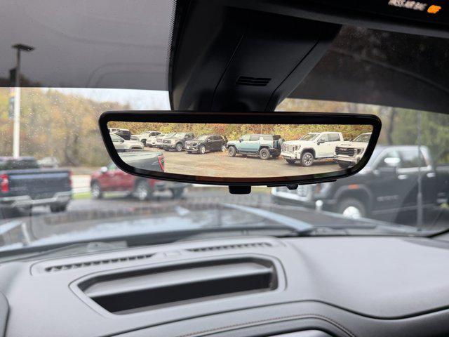 2022 GMC Sierra 2500HD 4WD Crew Cab Standard Bed AT4