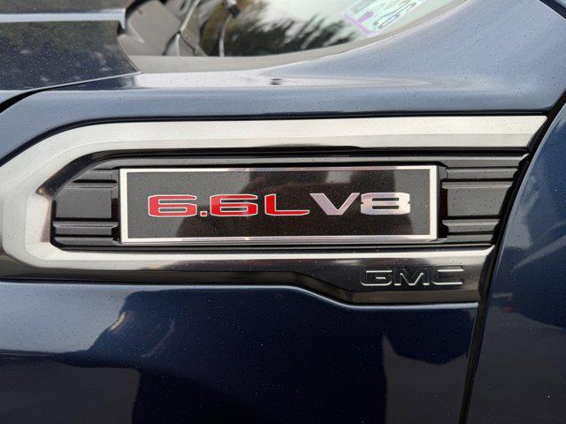 2022 GMC Sierra 2500HD 4WD Crew Cab Standard Bed AT4
