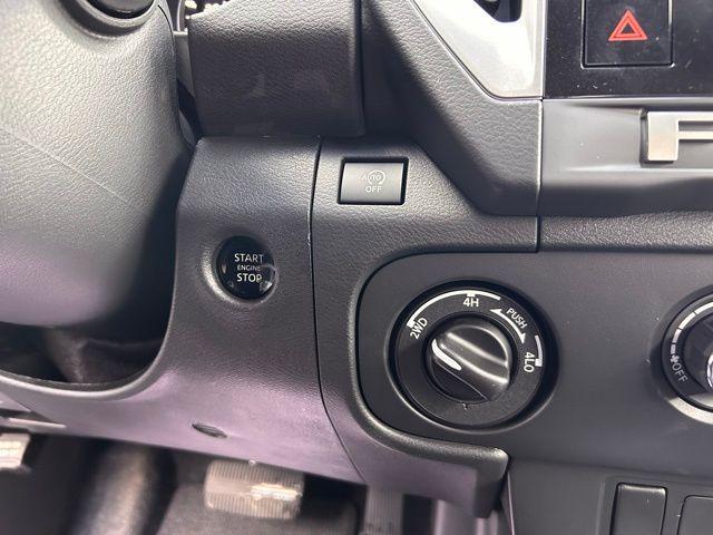 2026 Nissan Frontier Crew Cab SV 4x4