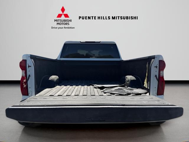 2022 Chevrolet Silverado 2500HD 4WD Crew Cab Standard Bed Custom