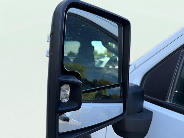 2022 Chevrolet Silverado 2500HD 4WD Crew Cab Standard Bed Custom